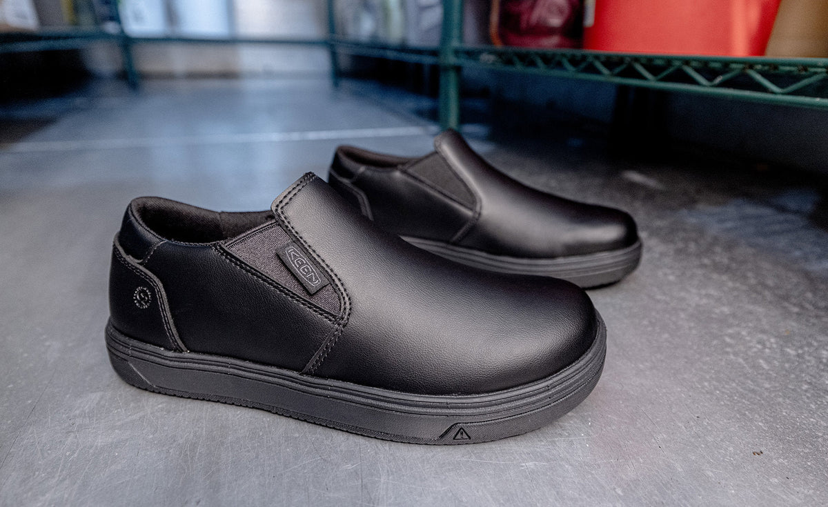 Keen Men's Kenton Shift WTX Work Shoe (Soft Toe) Black/Black