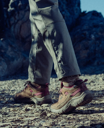 Keen Women's Targhee IV Waterproof Hiking Shoe Bison/Beaujolais
