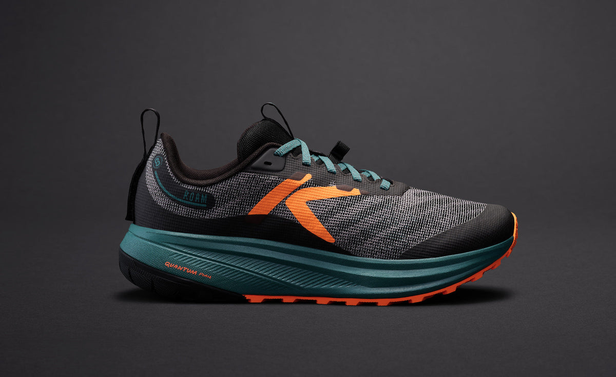 Keen Men's Roam Trail Running Shoe Black/Orange Peel