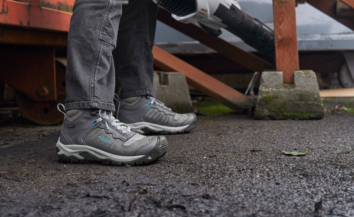 Keen Women's Reno Waterproof Mid (Soft Toe) Magnet/Ipanema